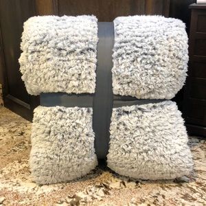 Mainstays 90x90 Queen Sherpa Blanket